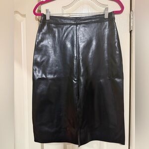 Morgan de Toi Sleek Black Pencil Skirt